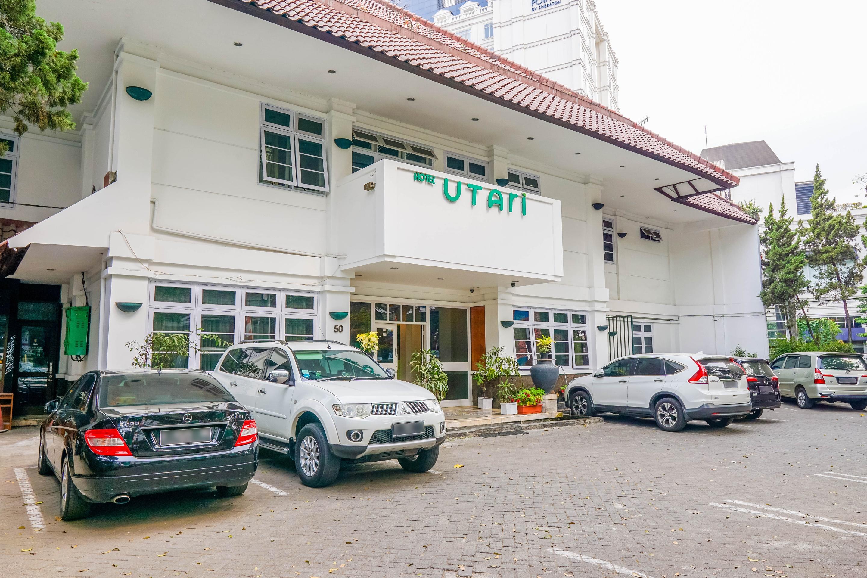 Hotel Utari Dago Bandung Eksteriør billede