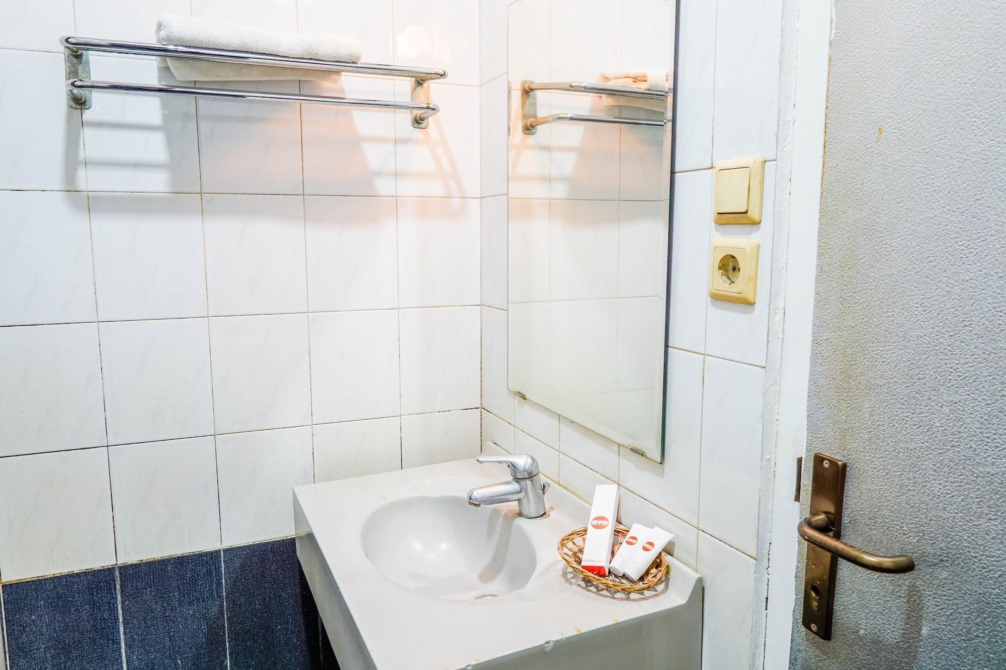 Hotel Utari Dago Bandung Eksteriør billede