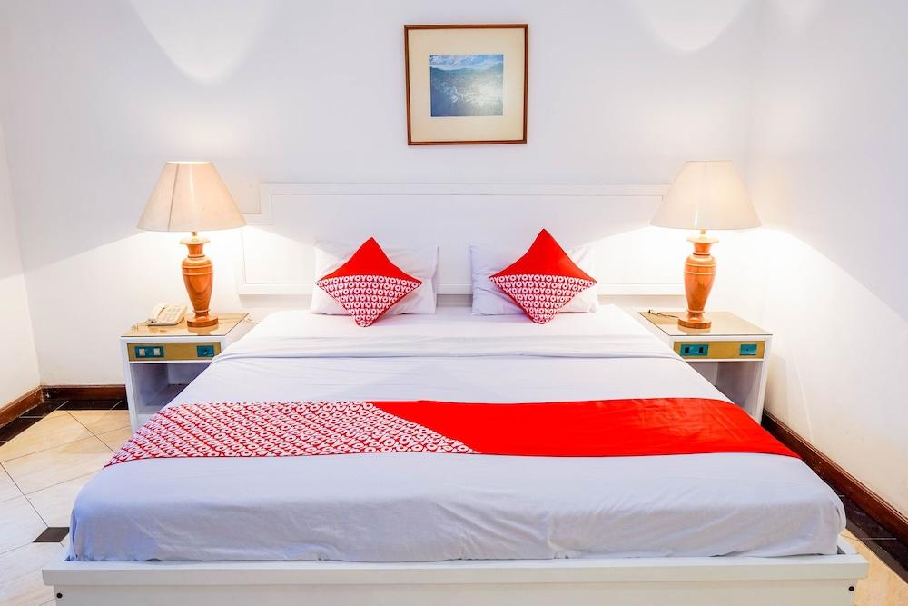 Hotel Utari Dago Bandung Eksteriør billede